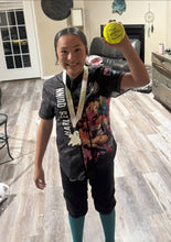 Load image into Gallery viewer, Custom Button-up Baseball Jerseys
