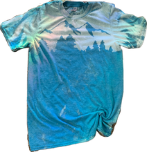 Load image into Gallery viewer, Mountain Design Shirt
