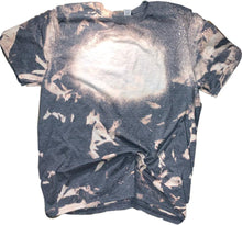 Load image into Gallery viewer, Mountain Design Shirt
